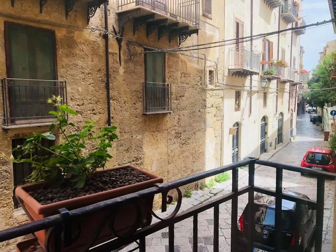 B&B Al Piazza Marina Palermo 2*,  Italia